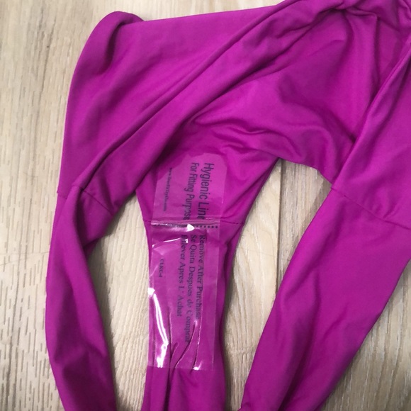 🆕 2pc Dippin Daisy’s Bird of Paradise Bikini Top With Pink Bottoms - Picture 9 of 9